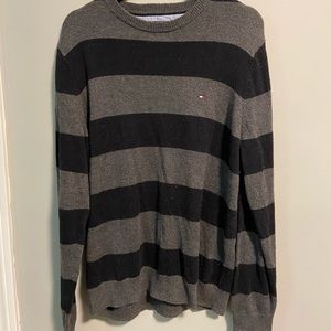 Tommy Hilfiger stripped sweater size large